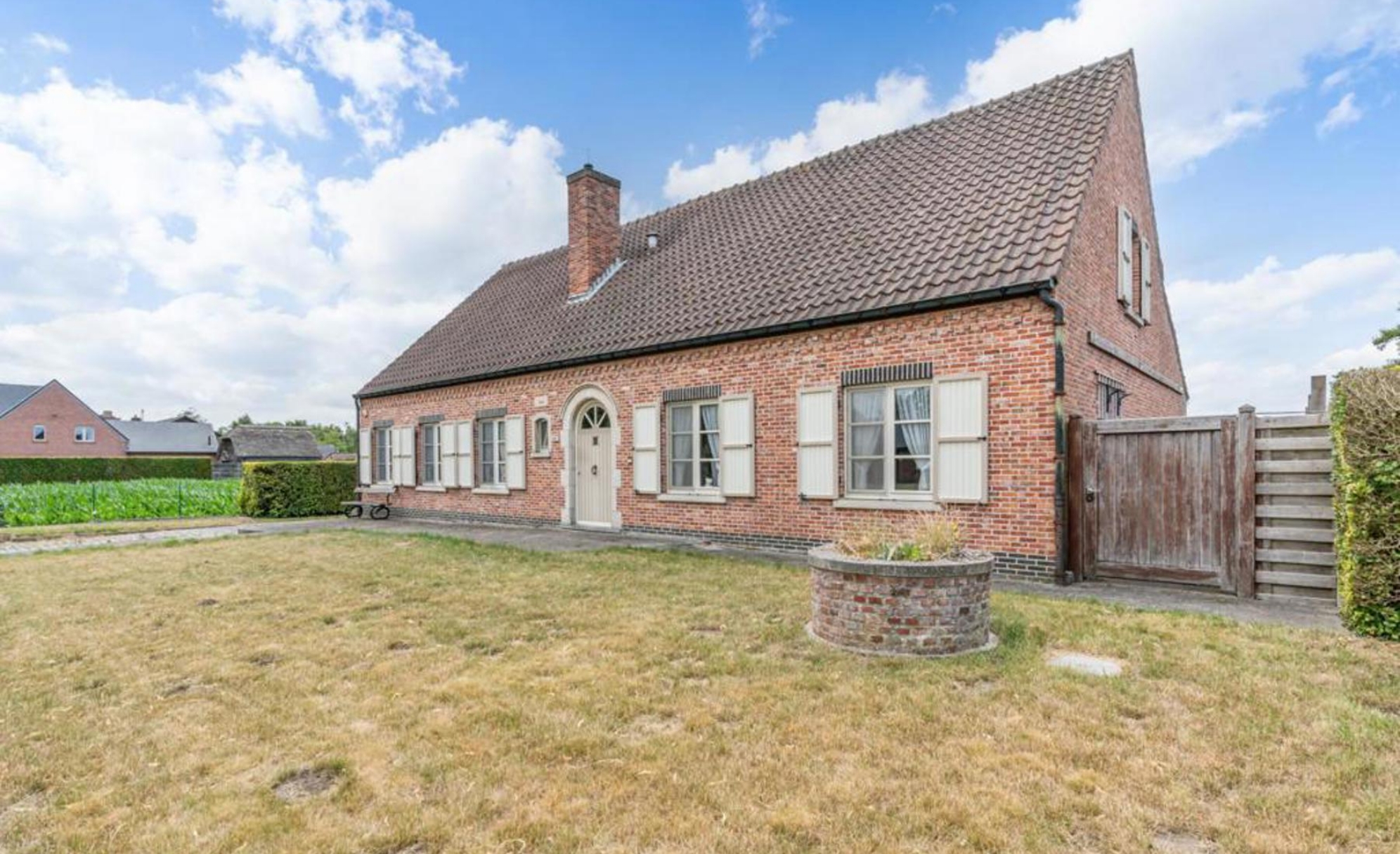 6b8d9a5a081f4000a77daa64080051c8