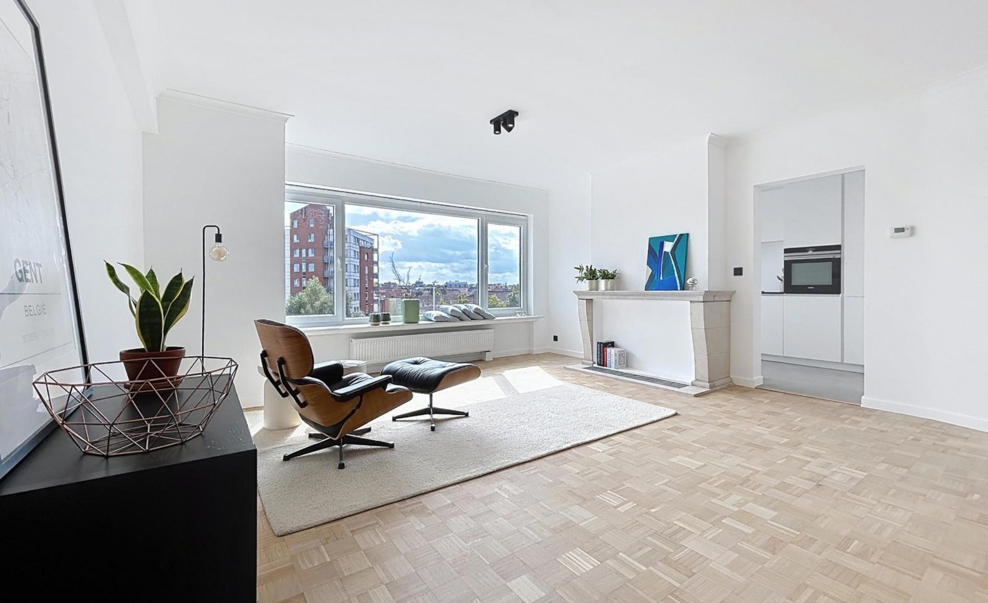 e961a62ac2314d99abbdf6b4d233667b