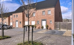 58f53155953644fca673322e8322d5c8