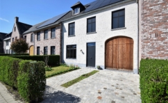 9f3e2f1a5f35418e8ecf43df2626fb78