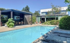 a576434196674854996f9a55bc7f5661