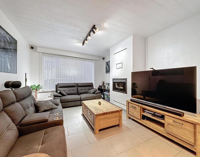 6d04770ec0a34b038d704559873aced3