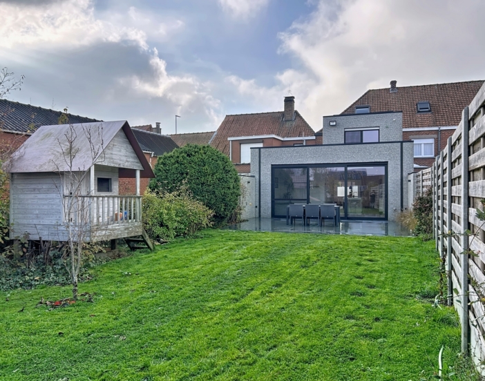 7f02b0ad151e4cdc946c83664cf0bad7