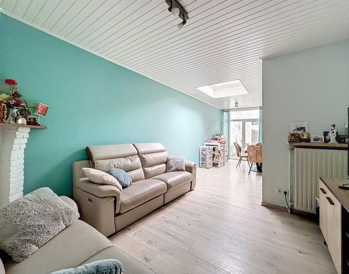 8eaeb35b25474f8c8075e34e1f487044