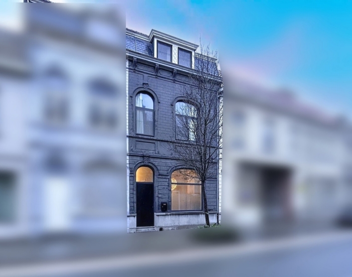 9d2b0fa65a5e45909c8f3bf7a9aec10f