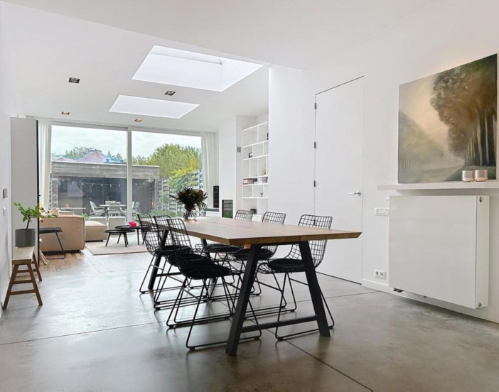 fbaa29290d834664b51387d3c5772f53