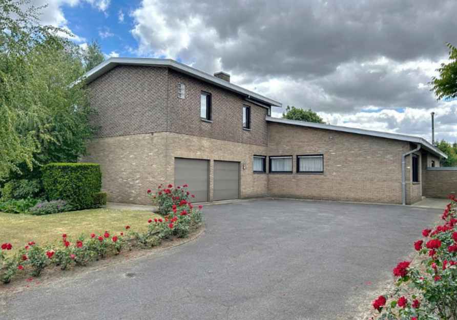 3746002903000038959/4085490