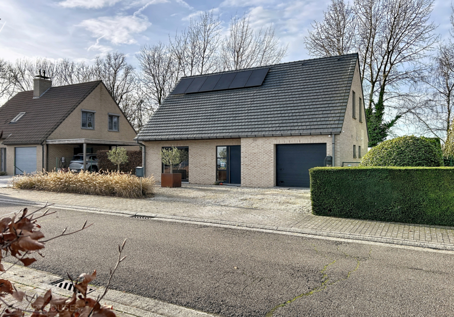 34a814b30b1c4fb1a1cf2235e00dda17