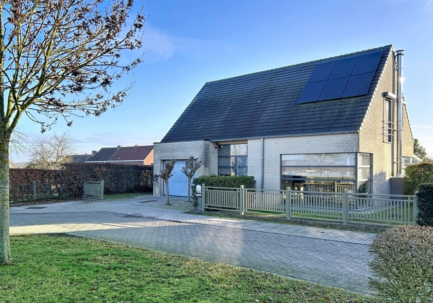 5bb4dfca3c044c91b45e81d746c46a7f