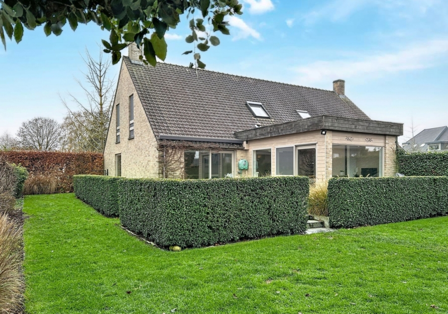 65c4672b0da44f09a972a921d6d10ba2