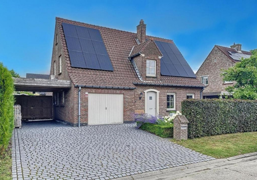 3746002903000039471/4098128